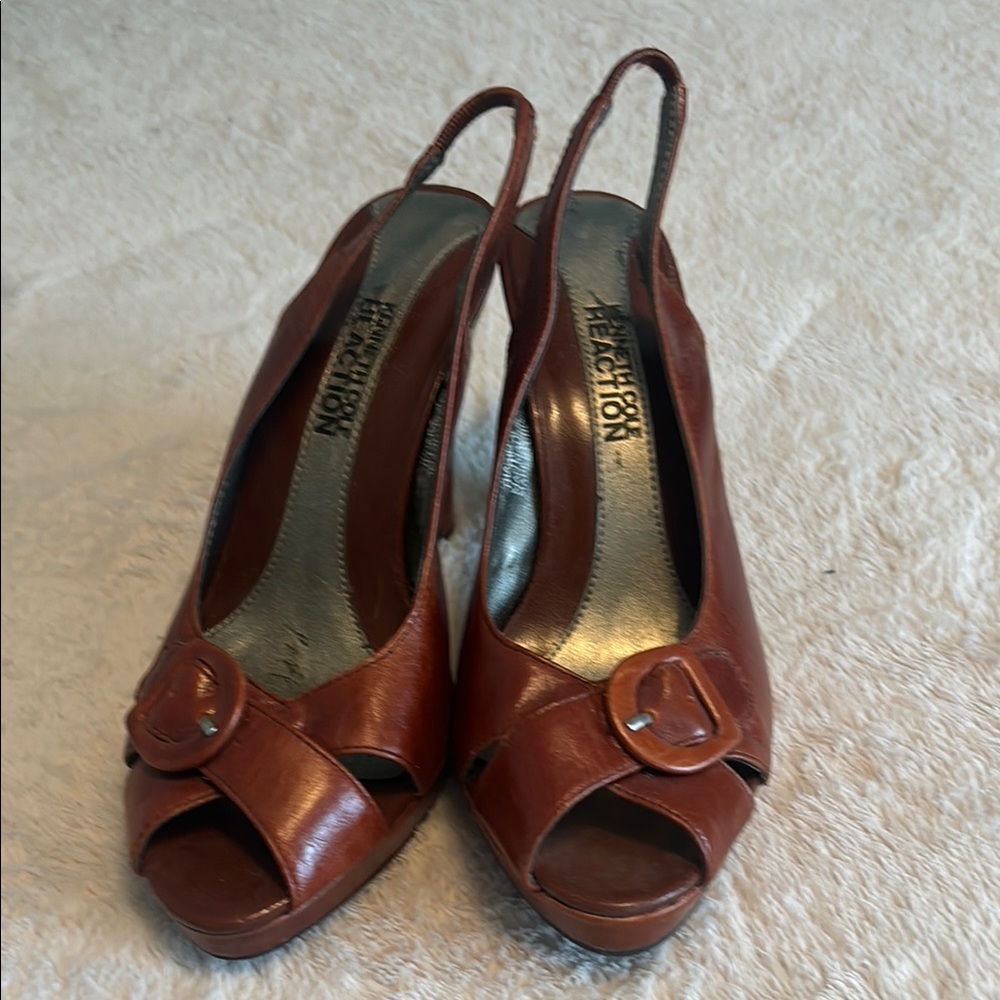 Aerosoles Women's Brown Slingback Heels